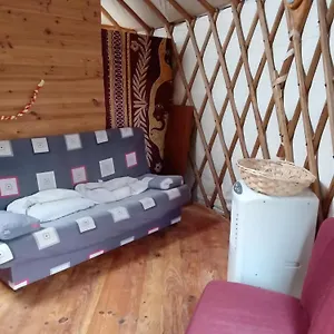 Hébergement de vacances Charmante Yourte Contemporaine, Carmaux